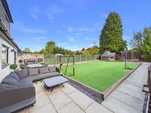 REAR GARDEN- click for photo gallery